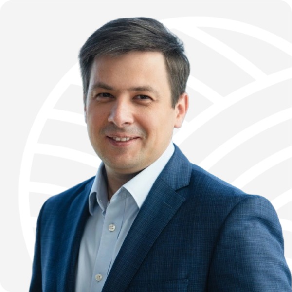 Дмитрий Харитонов