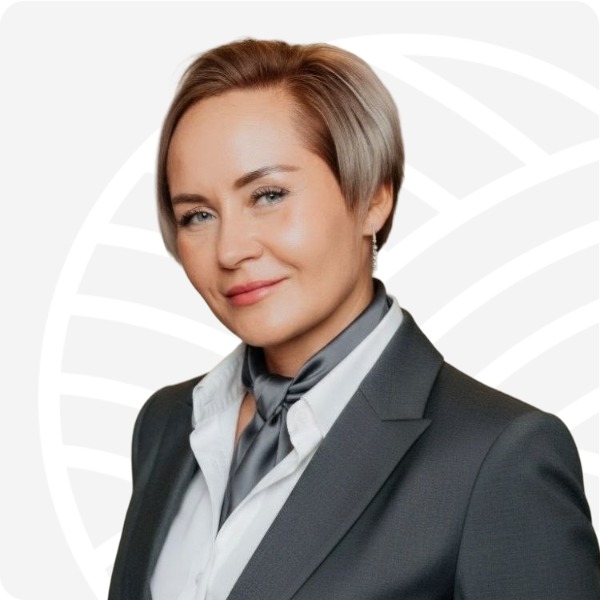 Светлана Леонова